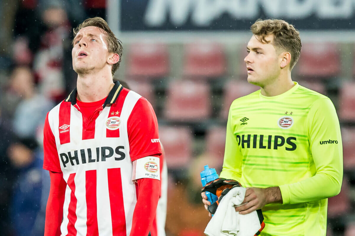 PSV verspeelt dure punten