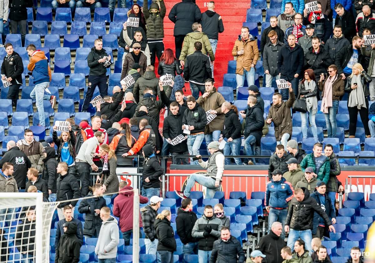 Stadioncapaciteit Kuip flink omlaag